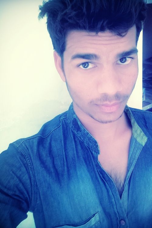Profile photograph of 7023288709
